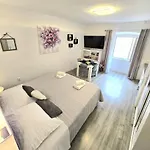 Apartments Sara